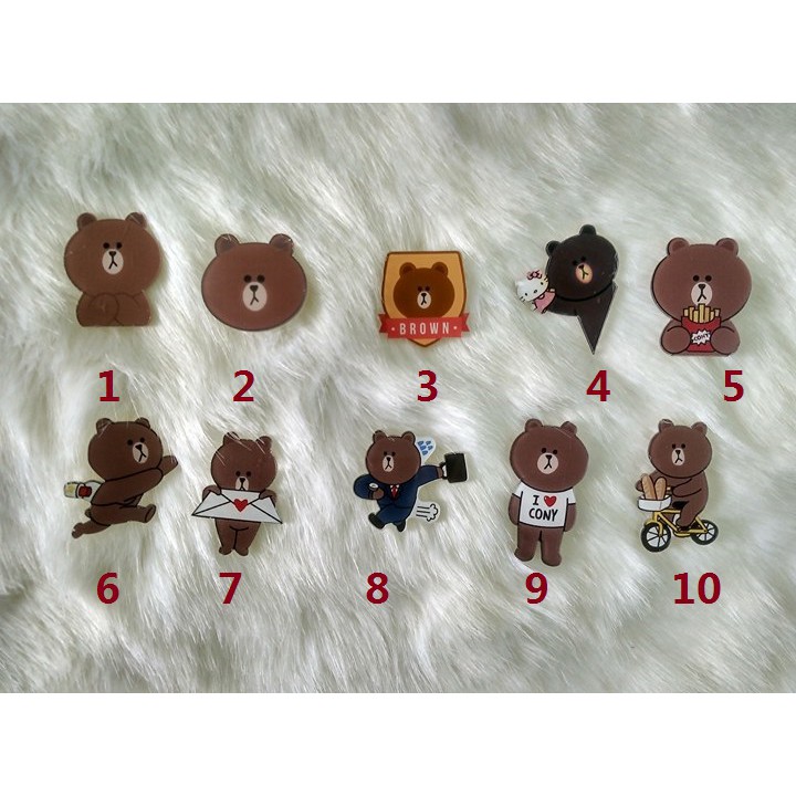 Huy hiệu gấu Brown