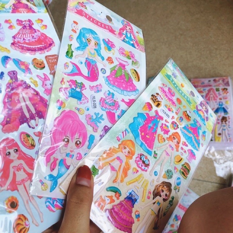 Sticker Dán Nổi Hình Cô Gái Thời Trang