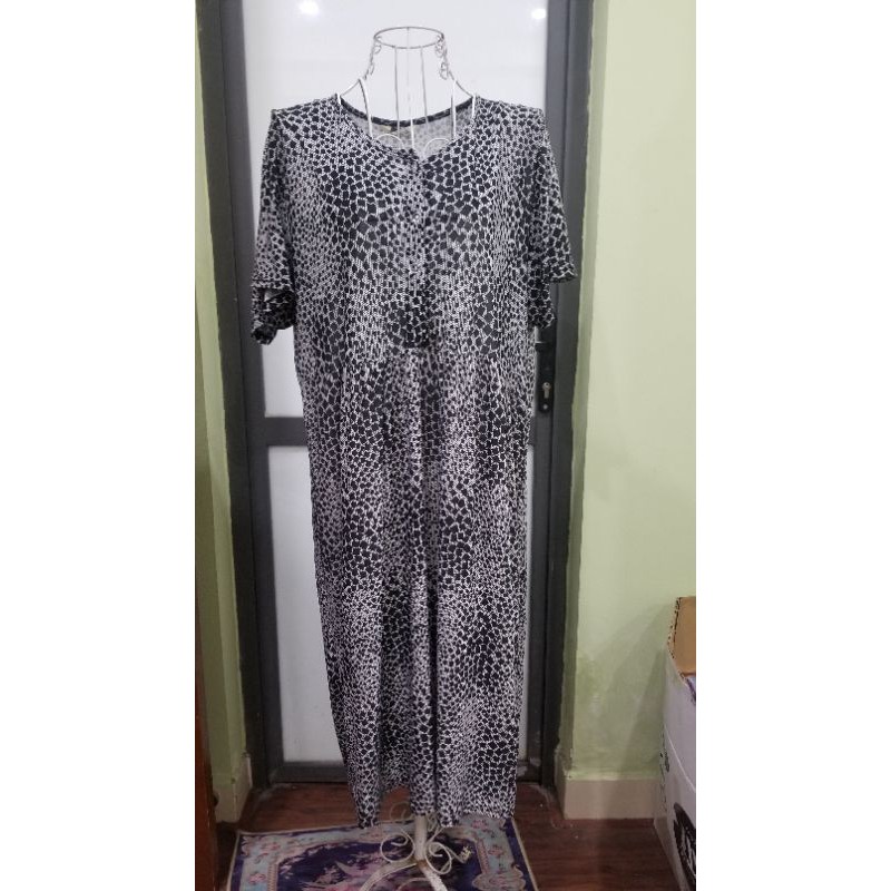 Thanh lý váy p5 | BigBuy360 - bigbuy360.vn