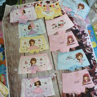 10 quần chip đùi bé gái