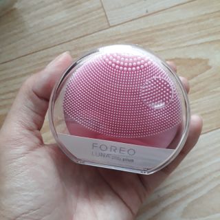 Máy rửa mặt FOREO LUNA PLAY PLUS