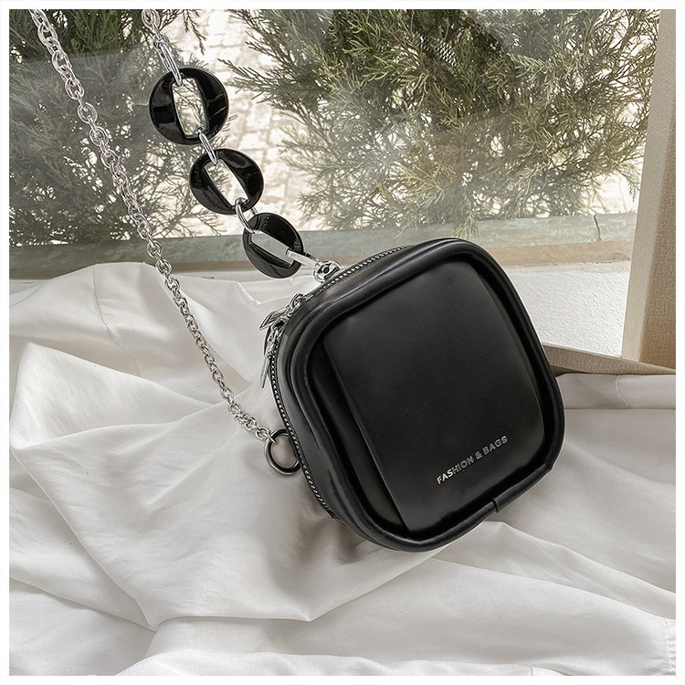 Túi đeo chéo thời trang cho nữ