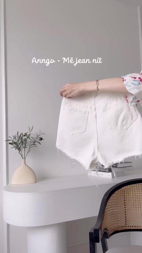 Short jean nữ trắng vải kaki lai tua rách dễ thương cá tính, dễ phối đồ AnNgo - AT228 | BigBuy360 - bigbuy360.vn