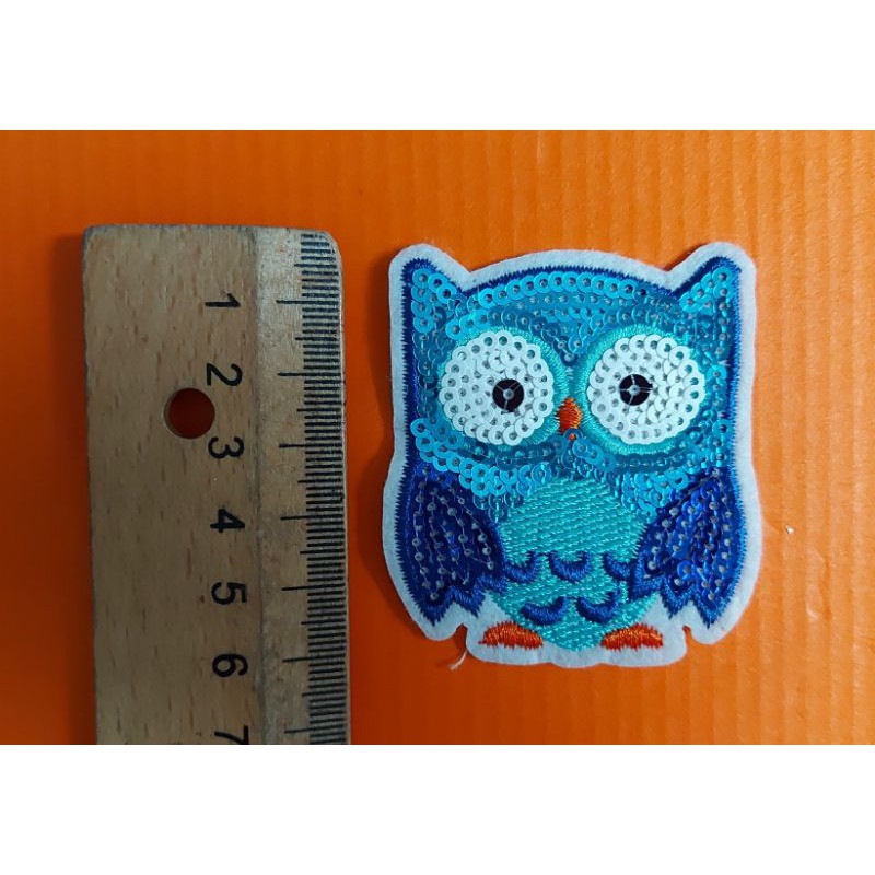 Hình ủi và hình may trang trí