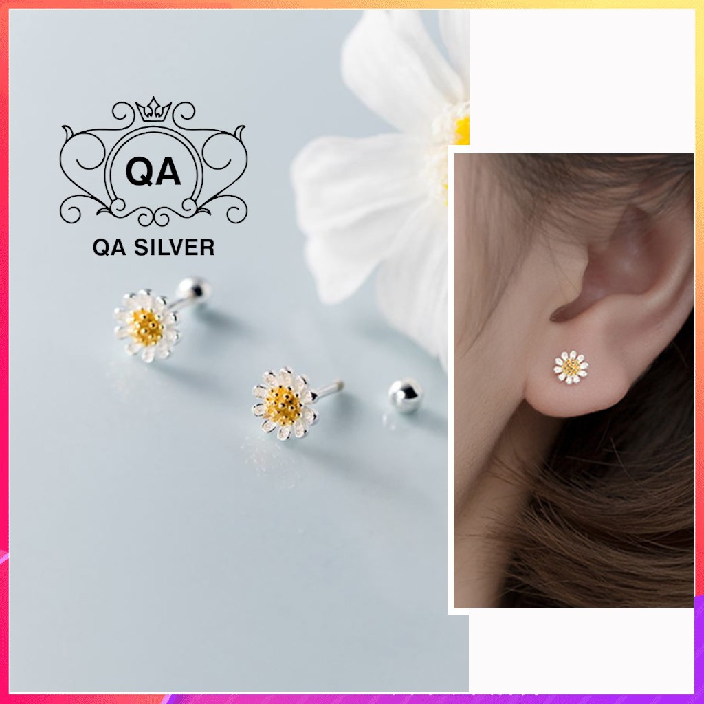 Bông tai bạc 925 hoa cúc nhụy vàng chốt bi vặn khuyên nụ S925 DAISY Silver Earrings QA SILVER EA210502