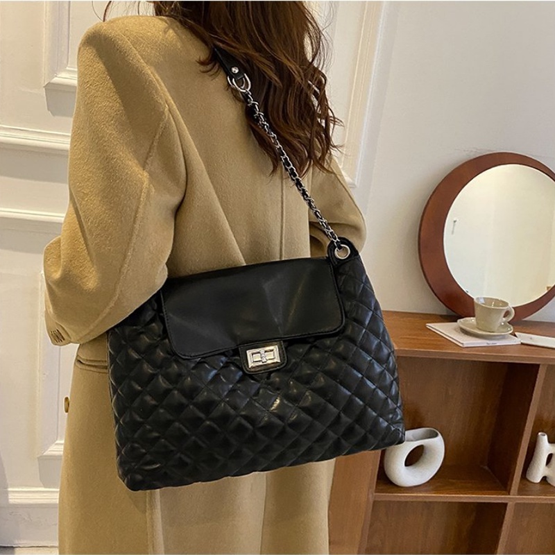 Túi Xách Nữ Đẹp Đeo vai, Đeo Chéo Đi Chơi, Đi Làm khóa xoay dây xích đẹp Thời Trang Havi  TX086