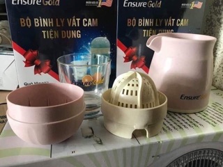 Vắt Cam Lúa Mạch Tặng Kèm Cốc Thủy Tinh