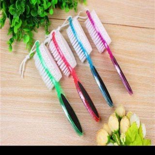 Dụng cụ chà gót chân 4in1