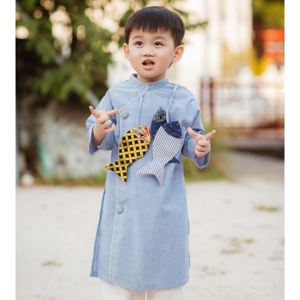 Áo dài bé trai xanh đính 3 con cá thô giả denim Hàn Quốc mềm mại - Galyby