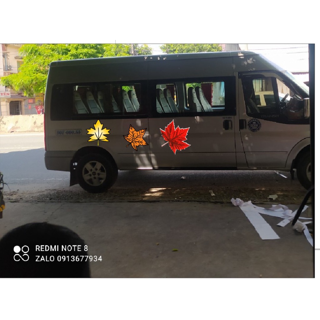 TEM DECAL HÌNH LÁ MÀU SẮC NỔI BẬT DÁN TRANG TRÍ XE Ô TÔ, XE TẢI.