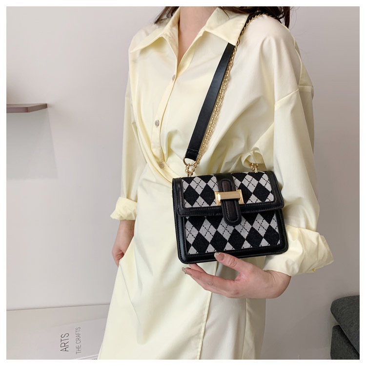 Túi Đeo JASMIN NOIR Chéo Dáng Vuông Nhỏ Họa Tiết Sọc Caro Phối Dây Xích Thời Trang Trẻ Trung Cho Nữ