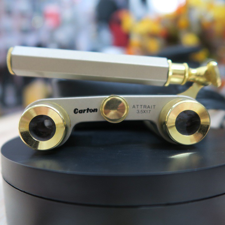 Ống nhòm Carton 3.5x17 sang chảnh cho buổi xem hòa nhạc