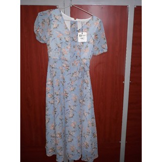 váy tiin size M nguyên tag