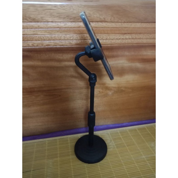 Giá đỡ điện thoại livestream xem video chụp hình - xoay 360 độ