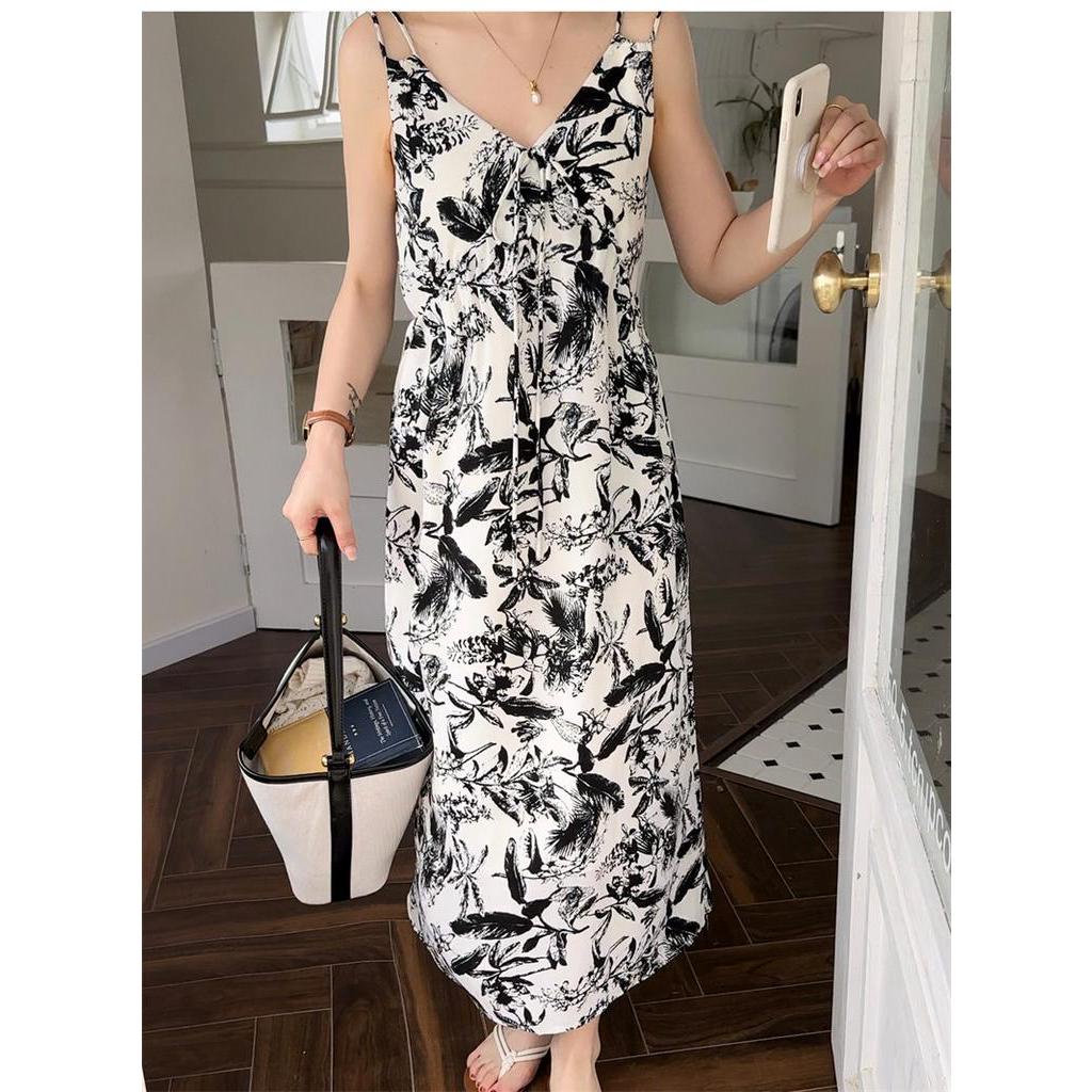 Đầm Hai Dây Cổ Chữ v Họa Tiết Hoa Thời Trang 62265
