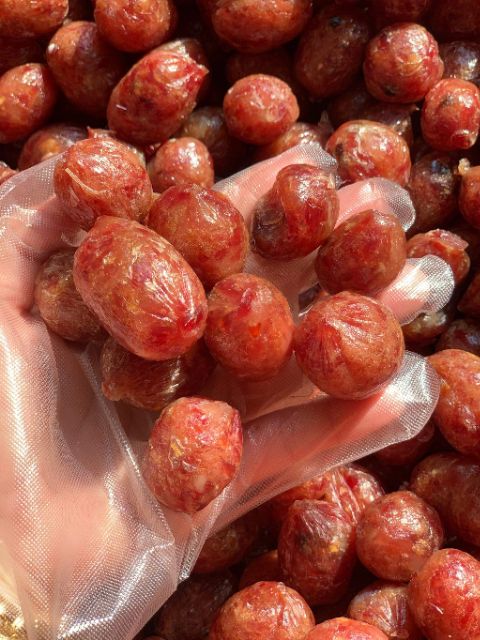 Lạp xưởng hồ lô trứng muối