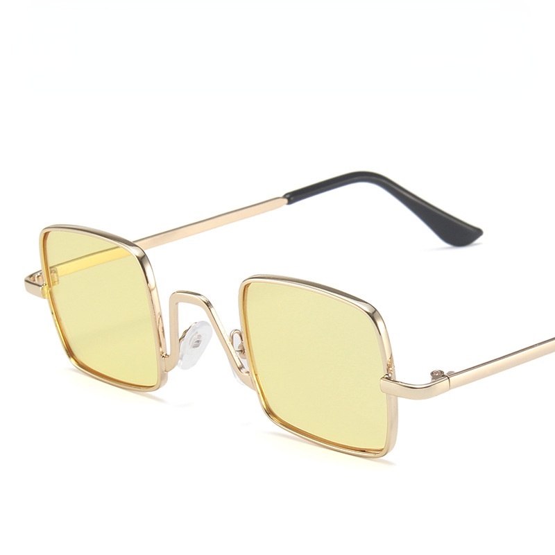 Kính mát gọng vuông thiết kế mới cho bé