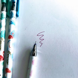 Bút xóa được Chosch