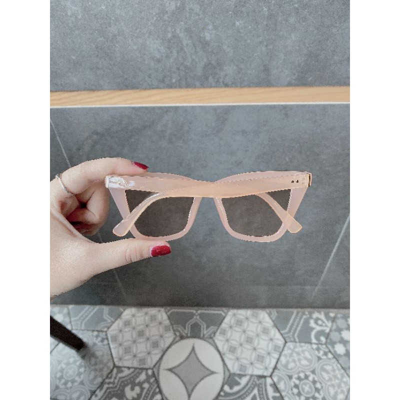 Kính Shein M186 -có mail mua hàng của web, full box
