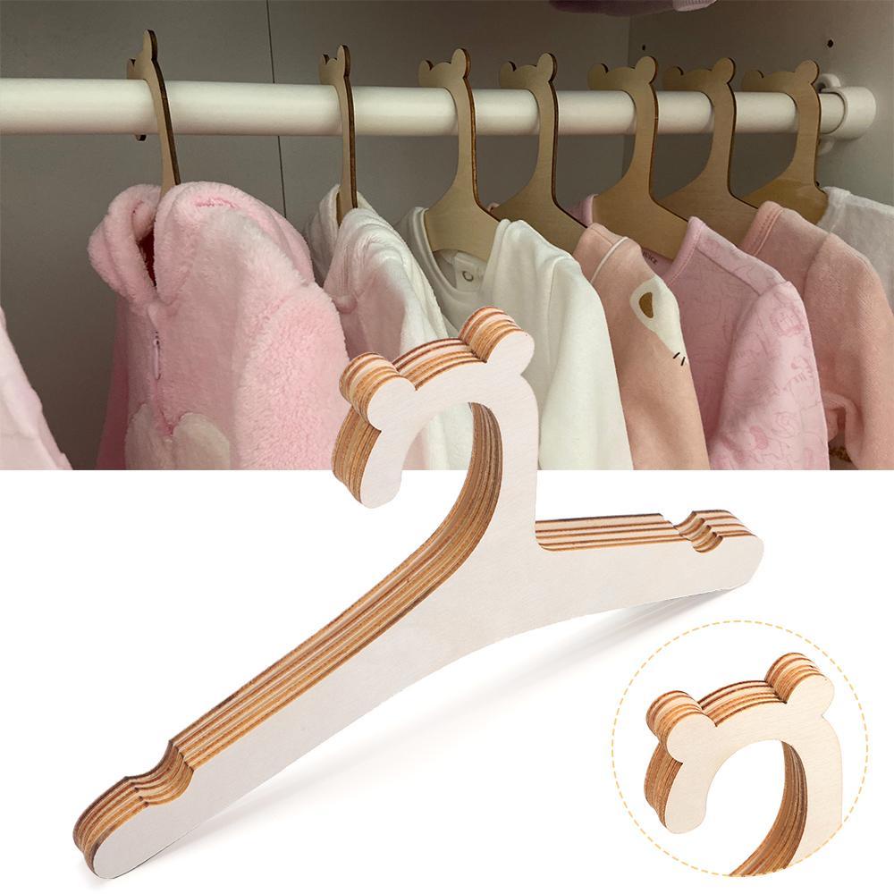 DORAW Set 5 Móc Treo Quần Áo Bằng Gỗ Tự Nhiên Hình Gấu Dễ Thương