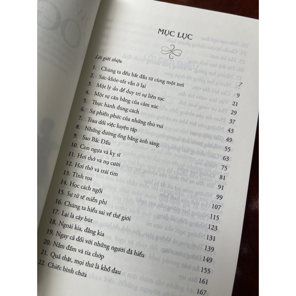 Sách - How Yoga works Bí mật Yoga - Nguồn gốc của Yoga và giải mã bí mật cơ thể hoàn hảo - Geshe Michael Roach – THAIHA