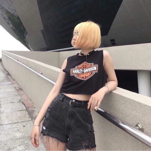 Áo tank top dáng ngắn