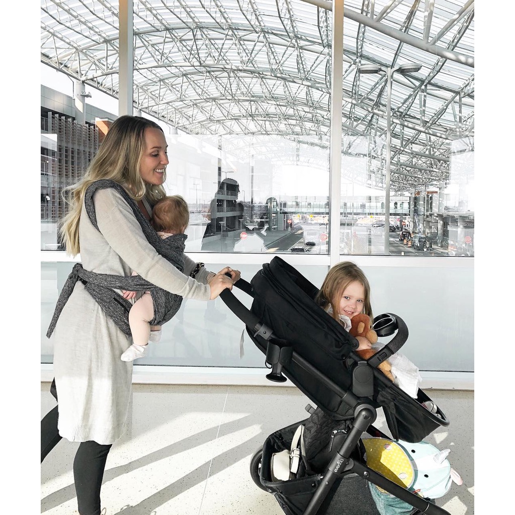 Bộ xe đẩy đôi xe đẩy nôi xách 3-in-1 Evenflo Gold Pivot Xpand Travel System