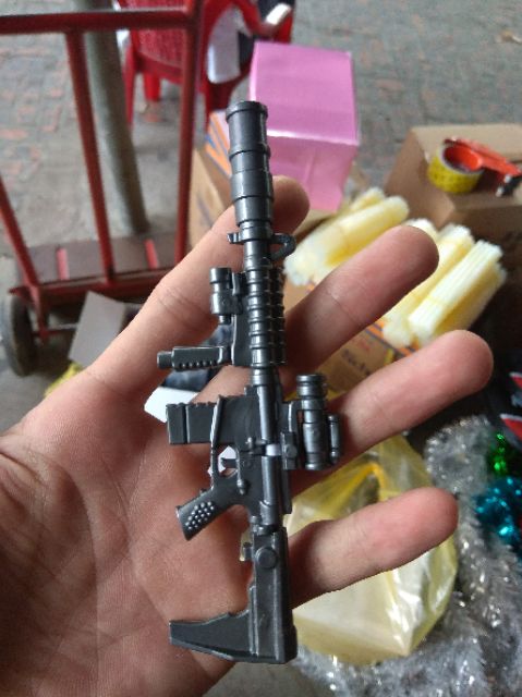 12 cây bút siêu độc đáo ( 1 hộp)