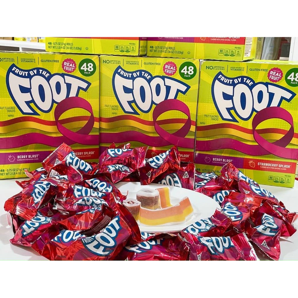 Kẹo dẻo fruit by the FOOT - Mỹ (1 cuộn)
