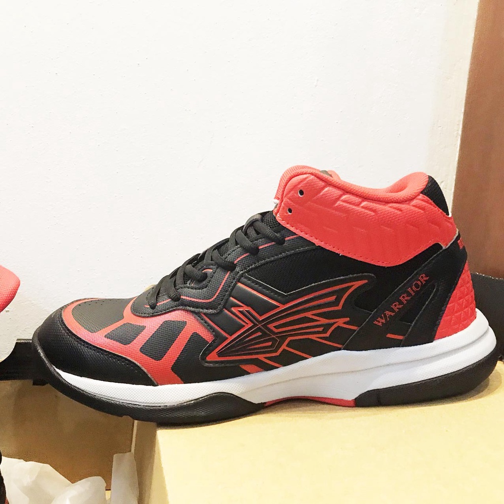 Giày bóng chuyền Beyono Warrior màu đỏ - Chính hãng