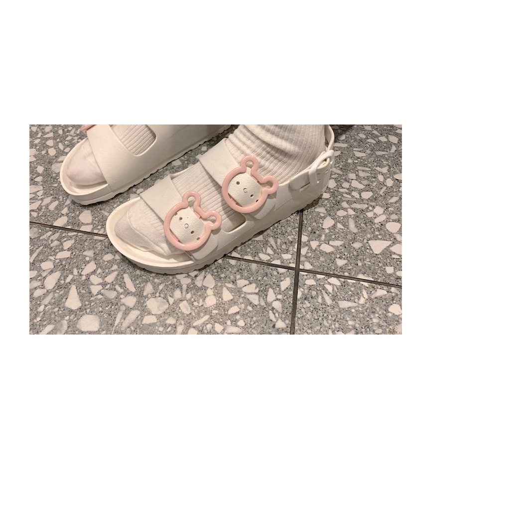 Giày Sandal Đế Bằng Dày Dặn Phong Cách La Mã Thời Trang Mùa Hè Hàng Mới Dành Cho Bạn Nữ Mang Đi Biển