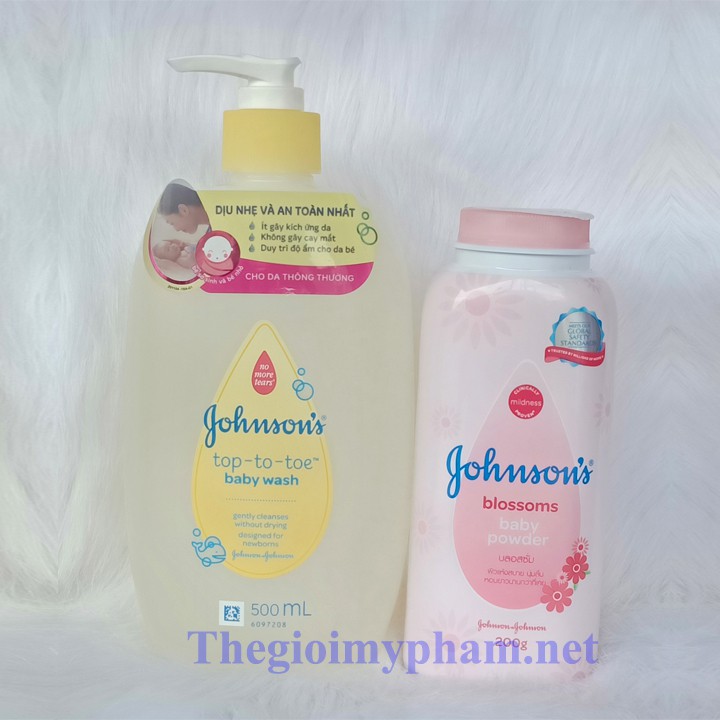 Combo Phấn Jonhson 180g + Tắm Gội Johnson 500ml