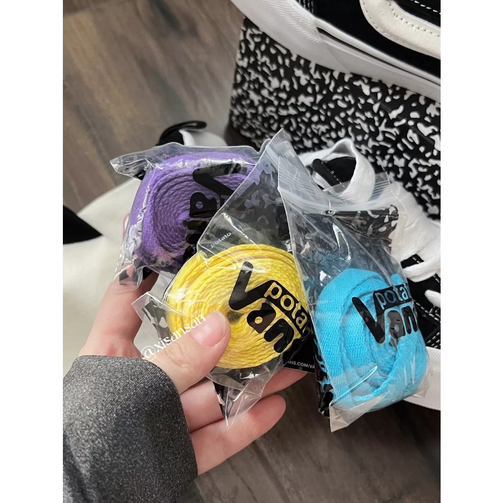 Giày Sneaker VANS VAULT KNU-SKOOL VR3 LX Phối Ren Màu Trắng Đen Phong Cách Retro 1702