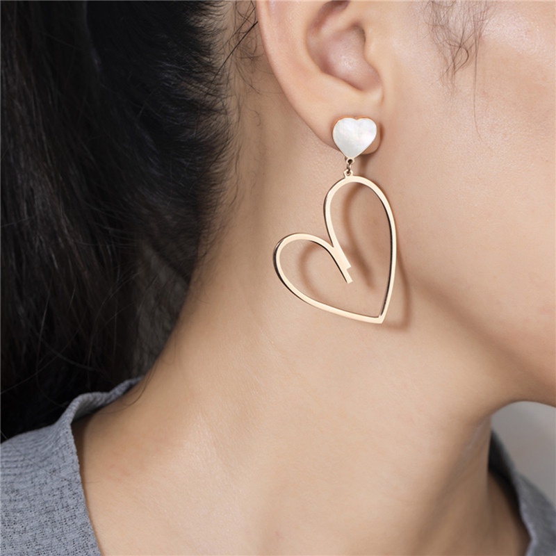 Bông Tai Kim Loại Hình Trái Tim Màu Đen Thiết Kế Đơn Giản Thời Trang