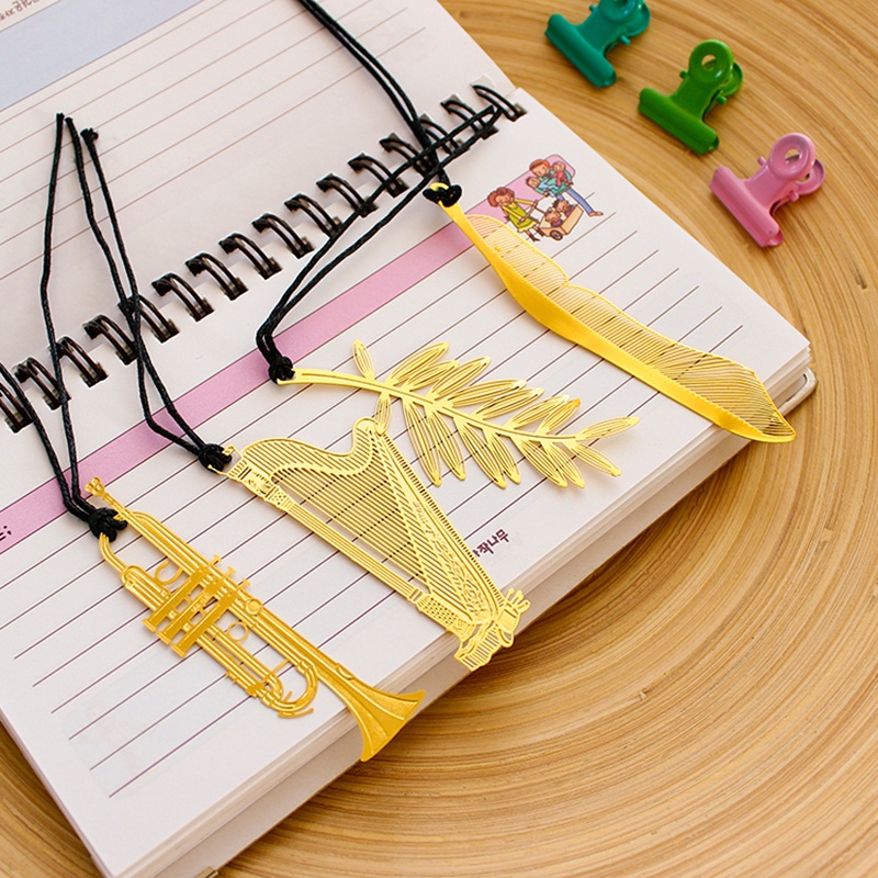 1 Dụng Cụ Đánh Dấu Trang Sách Mạ Vàng 18K Hình Chiếc Lá Tiện Dụng C6832