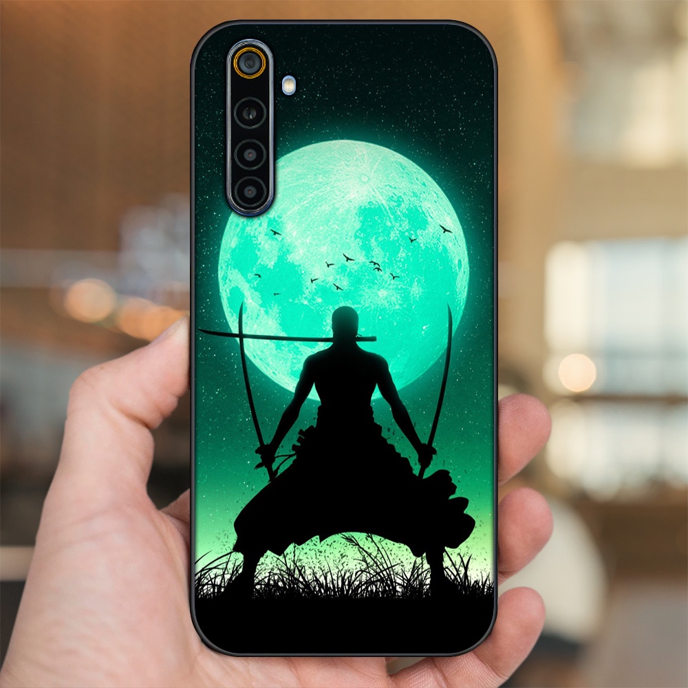 Ốp lưng Realme 7 viền đen in hình Zoro One Piece