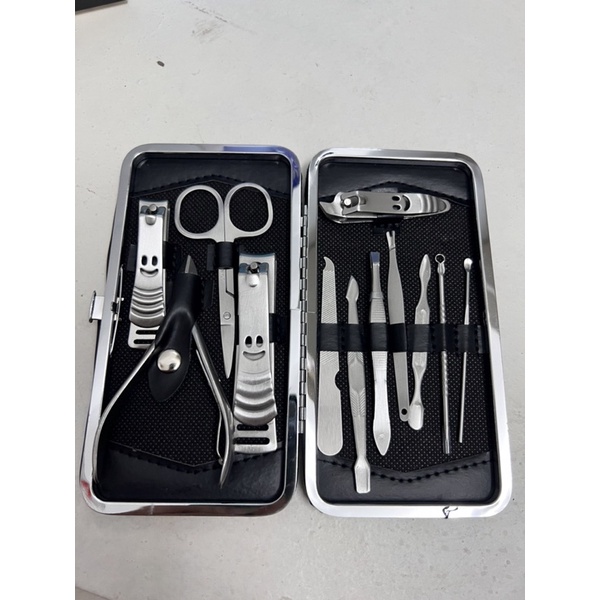 Bộ bấm móng tay 12 món chất liệu thép không gỉ