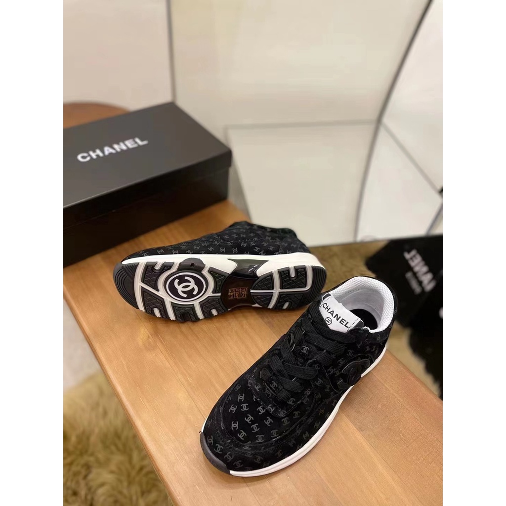 Giày Thể Thao Da Lộn Không Hộp