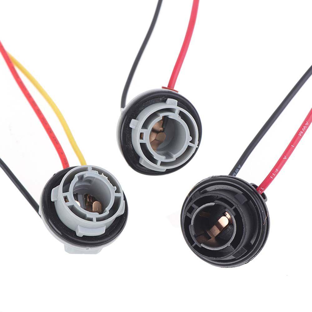Giá Đỡ Bóng Đèn Xi Nhan BAY15D Bằng Nhựa Dành Cho Ô Tô