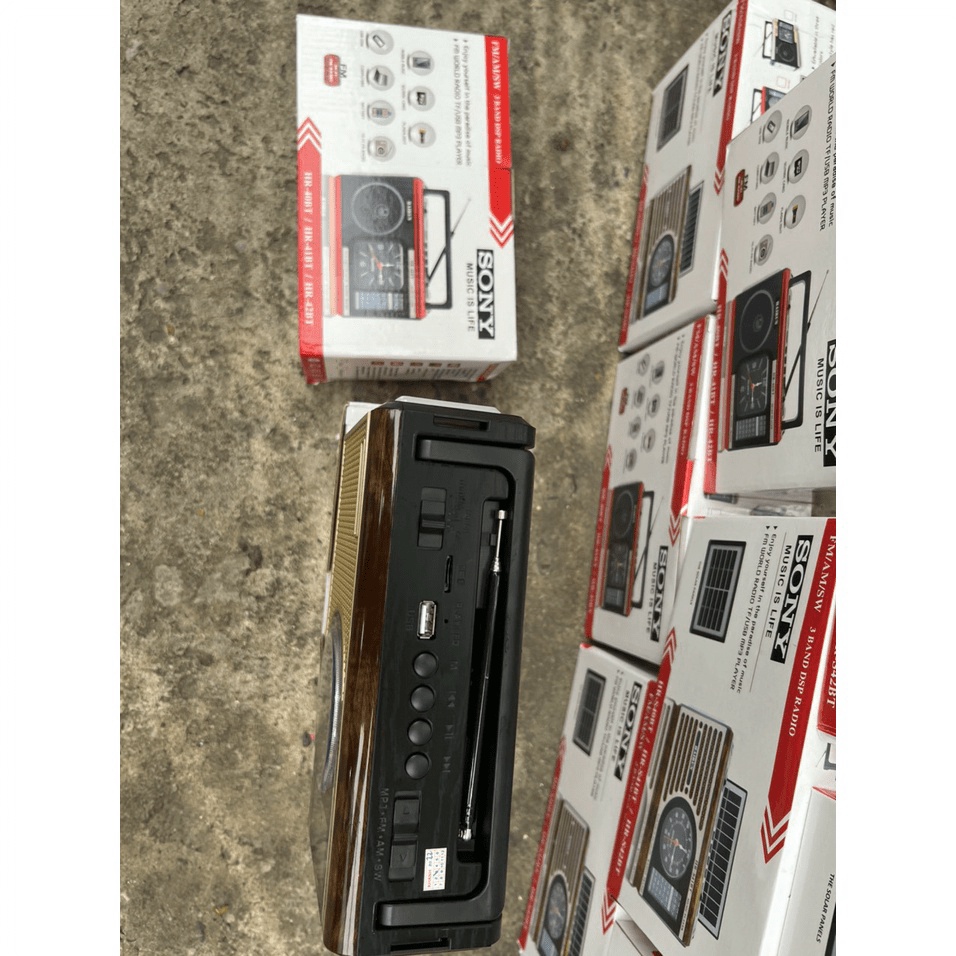 MT MAX Đài FM Bluetooth Sony HR-40BT Loa bluetooth kết hợp đài radio Tích hợp đồng hồ và đèn pin Phong cách cổ điển vint