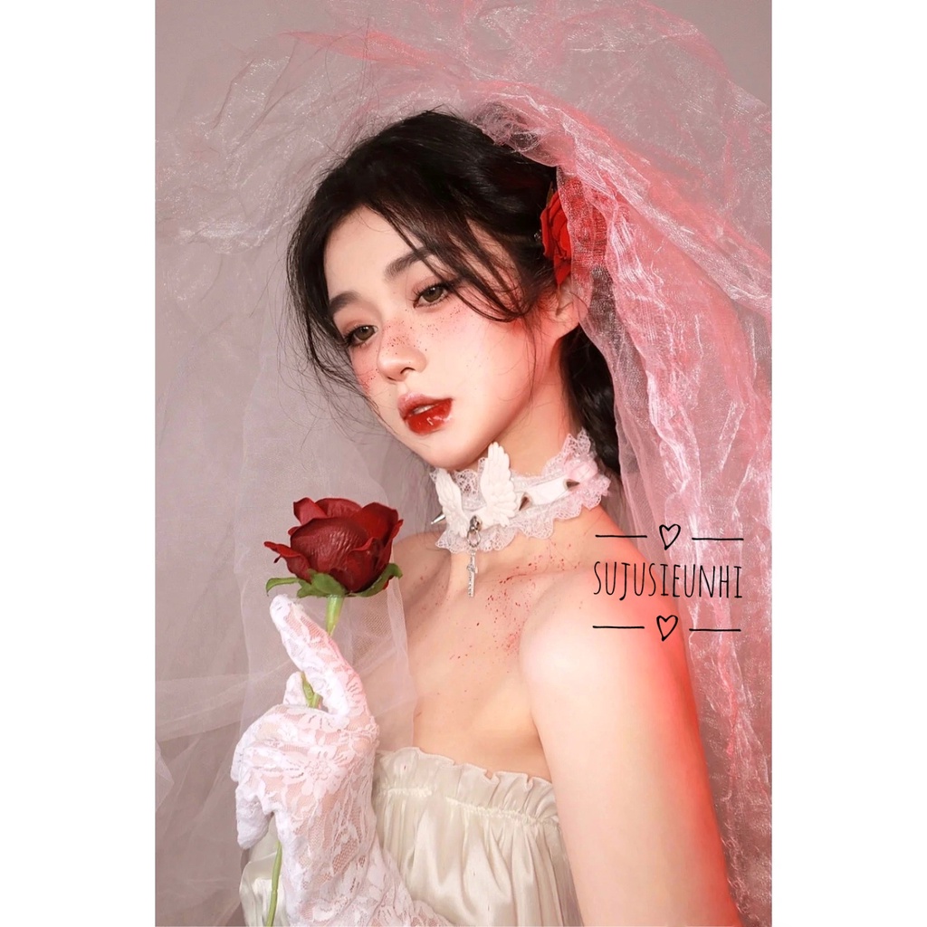 Vòng cổ choker ren đính cánh thiên thần chữ thập tán đinh phong cách gothic