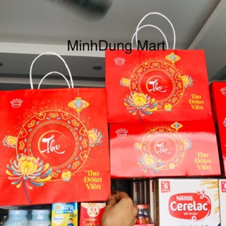 (Chính hãng) Hộp 4 bánh trung thu Kinh Đô 2 nướng 150g 2 dẻo 180g