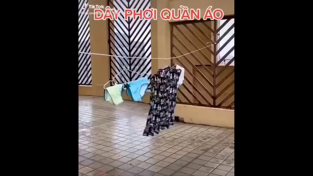 Cuộn Dây Phơi Đồ, Phơi Quần Áo Nhựa Dài 5 Mét - Sợi Cước Bện Siêu Chắc, Có Nhiều Lỗ Móc Chống Bay, Trượt | BigBuy360 - bigbuy360.vn