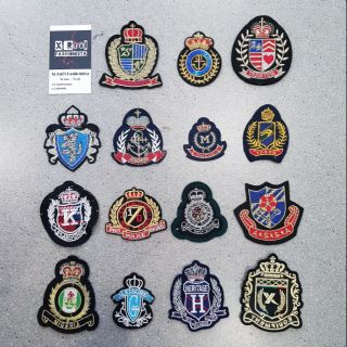 Patch ủi , miếng dán, lô gô gắn vào áo quần