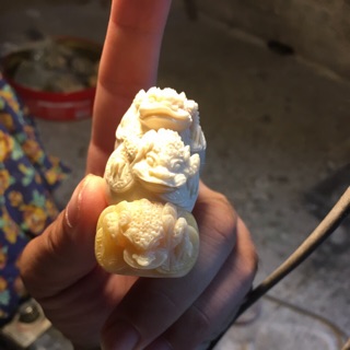 Nhẫn cụ thiềm thừ xương mỹ nghệ thật nguyên chất