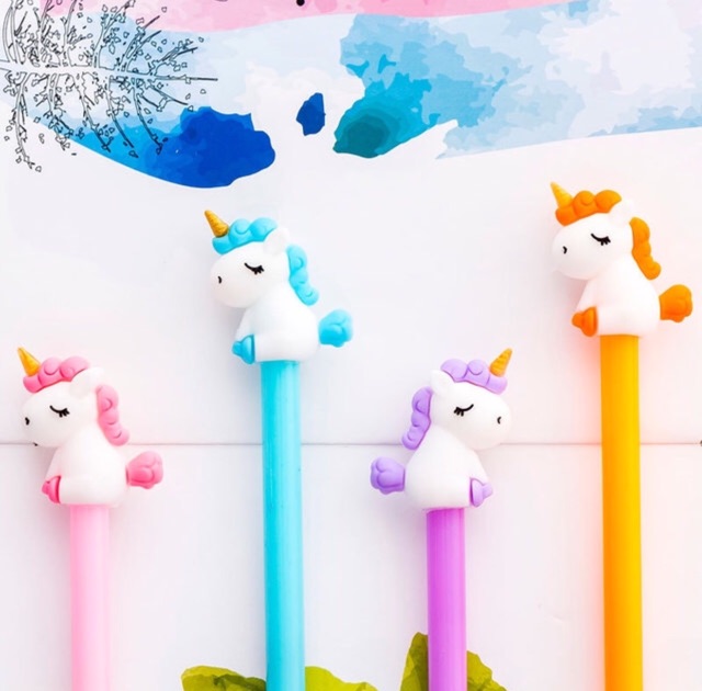 Bút bi nước ngựa 1 sừng 9