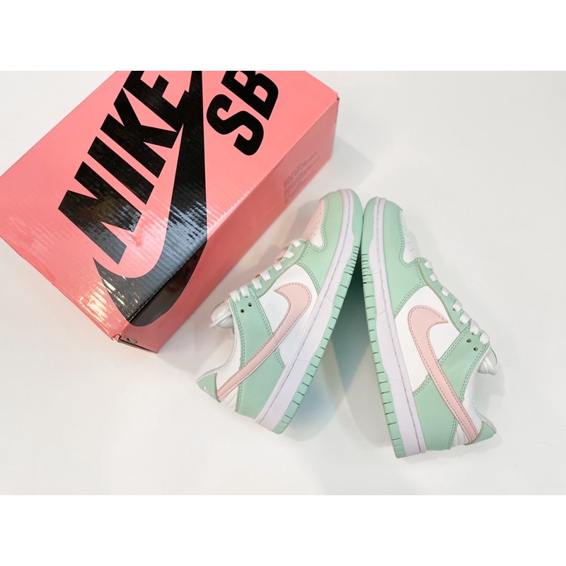 Giày sneaker nữ- SB dunk Barely Green xanh mint