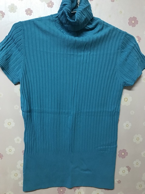 Hàng đồng giá 20 k