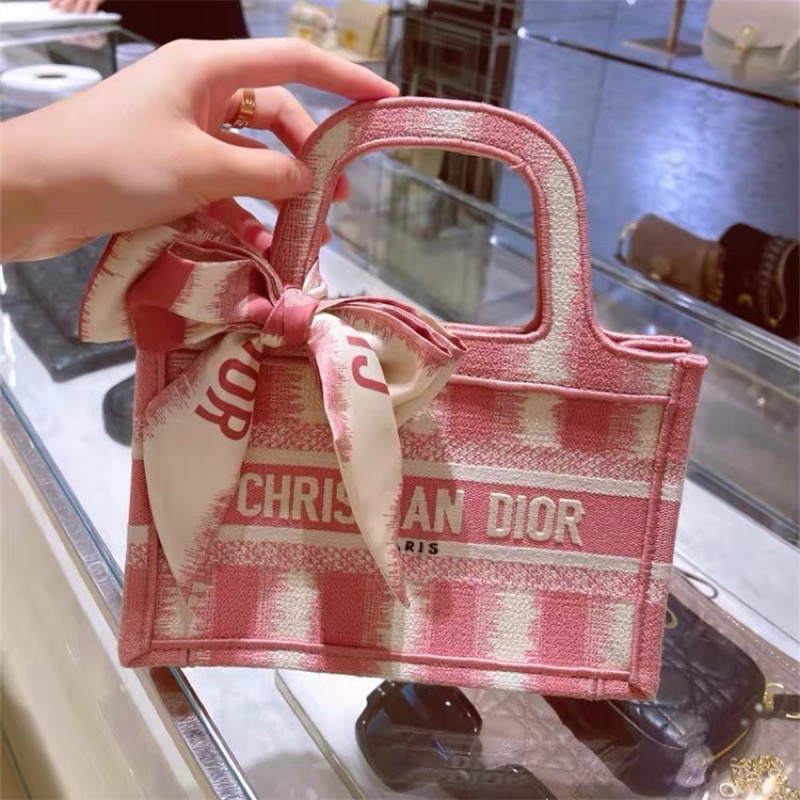 Khăn quấn túi xách thời trang nữ hình con ong