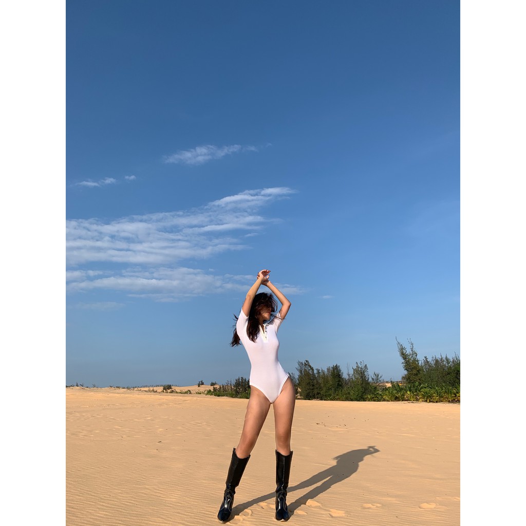 Là min - Áo Thun Bodysuit Màu Trắng